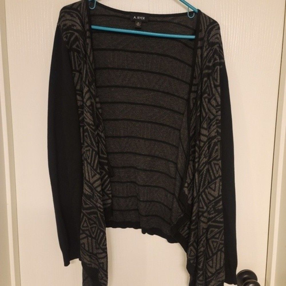 ~ Womens A Byer patterned sweater - size XL
